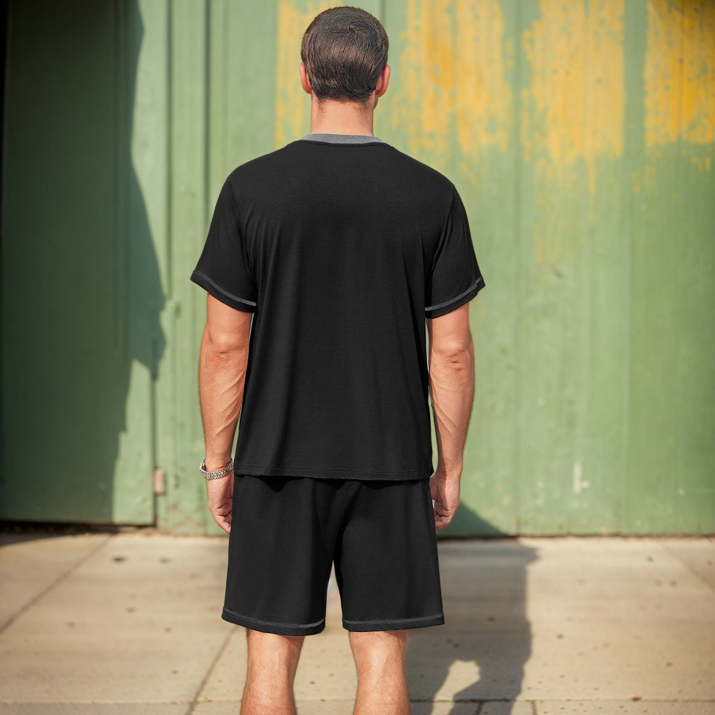 Lässiges Set mit V-Ausschnitt aus leichter Baumwolle für Herren - Marcos