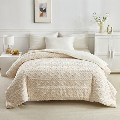 Winterdecke mit thermischer Steppfüllung