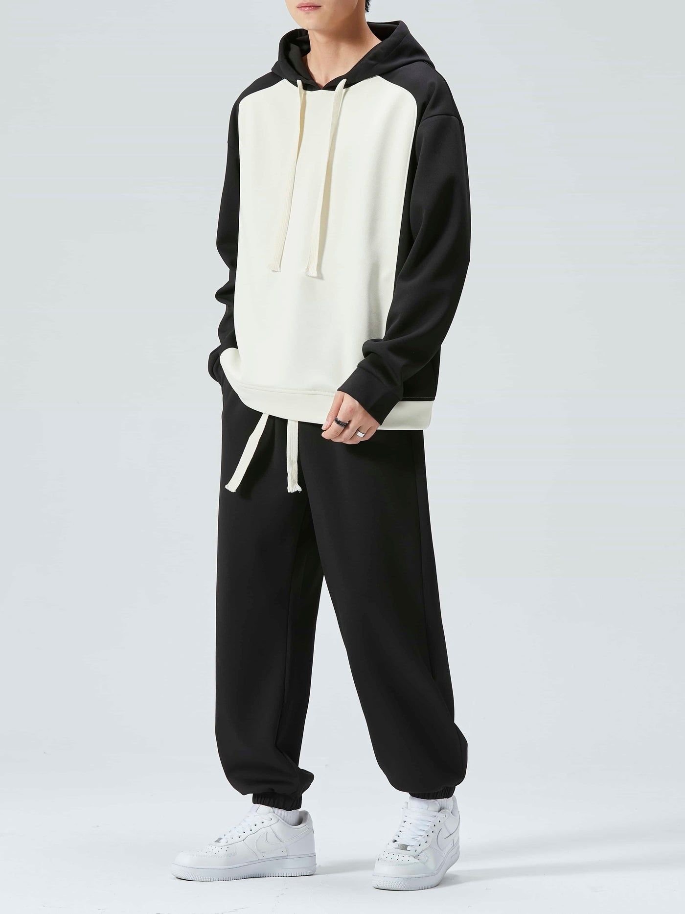 Herren-Sport-Set mit Sweatshirt und Hose - Kaelen