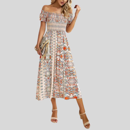 Aurora - Langes Boho-Kleid mit freien Schultern und Rüschen