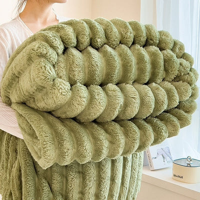 Ultra-weiche und warme Decke mit Samteffekt