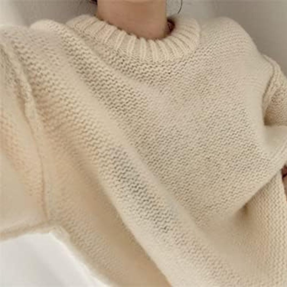 Amy - Strickpullover mit Kontrastbuchstaben