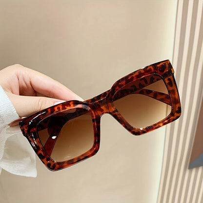 Chelsea - Quadratische Mode-Sonnenbrille für Frauen