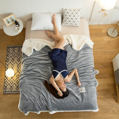 Luxuriöse Winterdecke