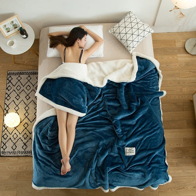 Luxuriöse Winterdecke