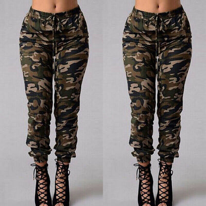 Serafina Hosen - Bequeme Damen Hose mit Camouflage-Muster – lässig und modebewusst