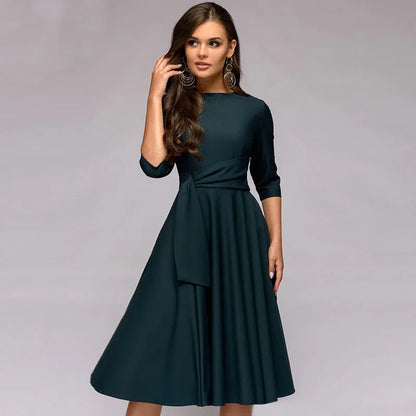 Lexi - Elegantes Swing-Kleid