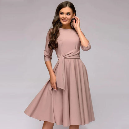 Lexi - Elegantes Swing-Kleid