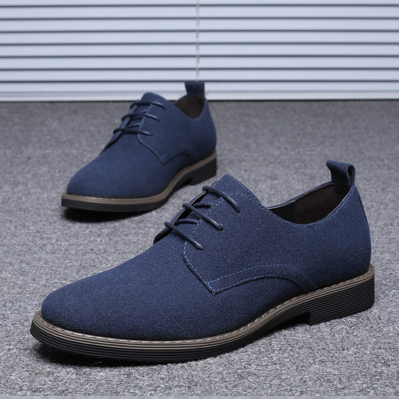 Herrenschuhe aus Wildleder im klassischen britischen Stil - Hugo