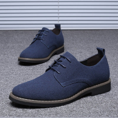 Herrenschuhe aus Wildleder im klassischen britischen Stil - Hugo
