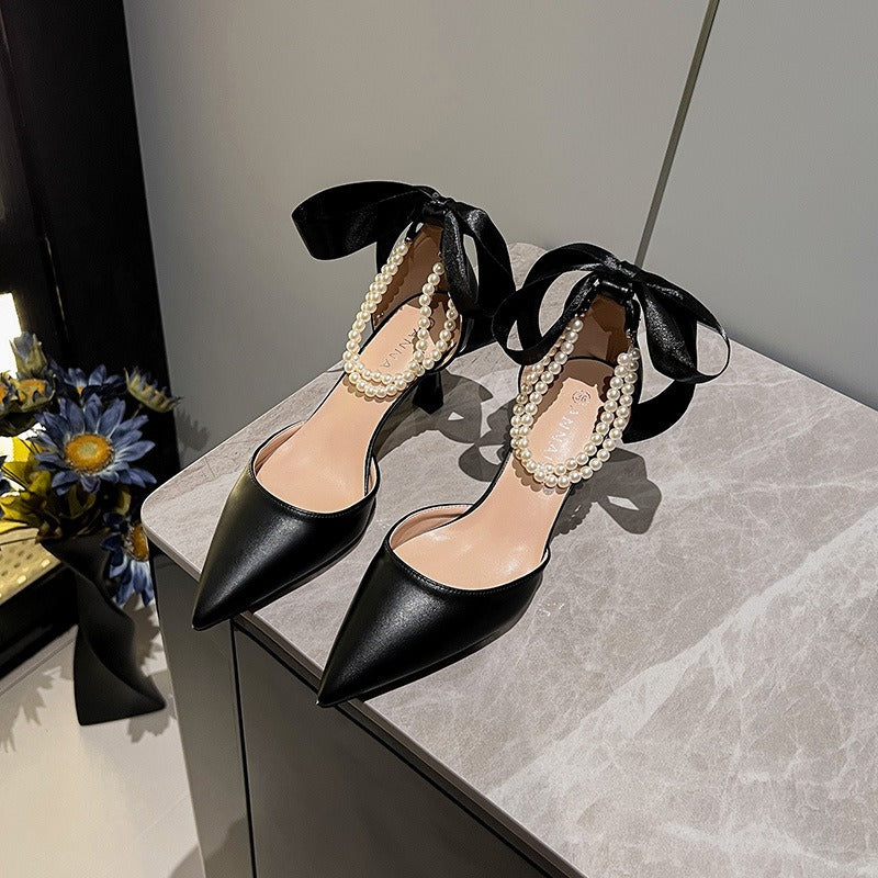 Hochhackige Damenschuhe mit Perlenverzierung im raffinierten Stil - Oriane
