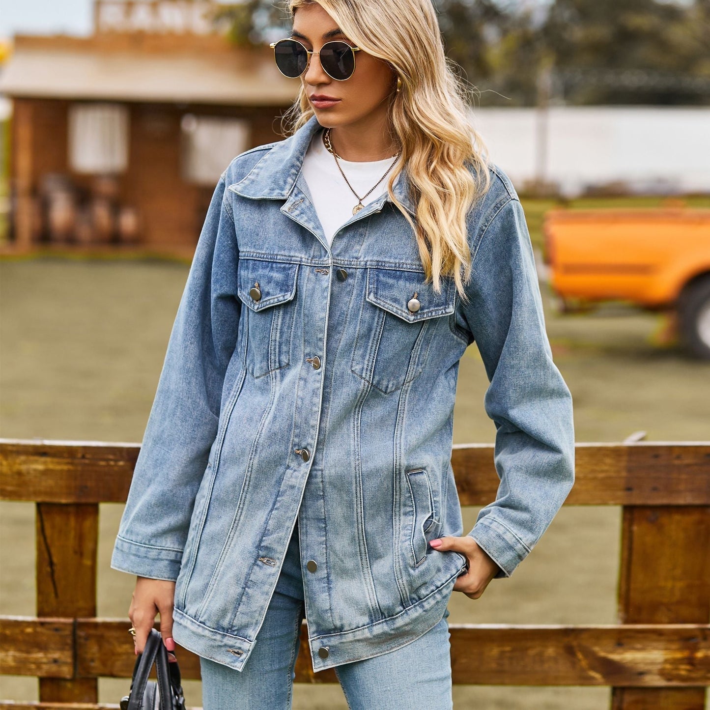 Hailey Die Vintage Jeansjacke unter Ihrem Mantel