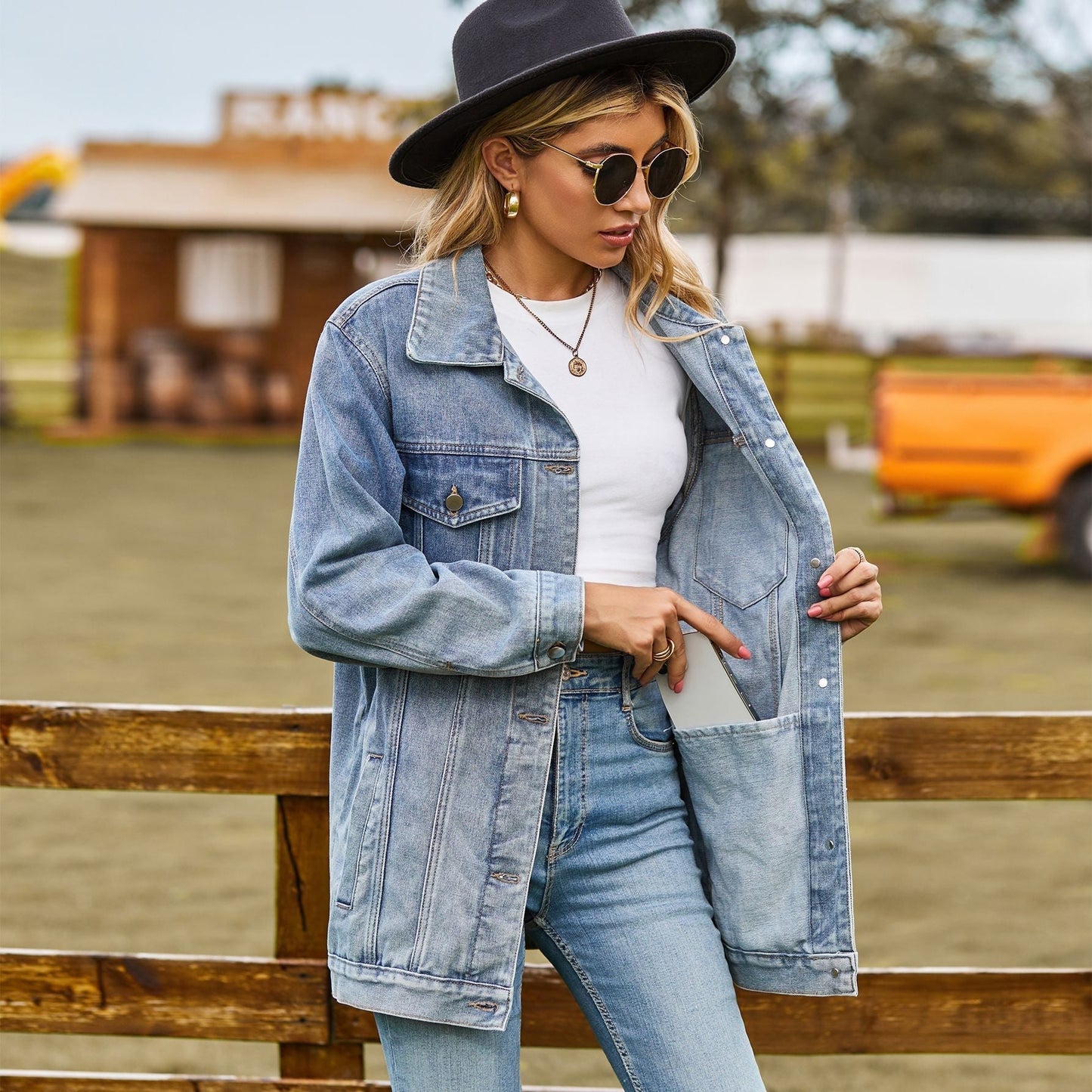 Hailey Die Vintage Jeansjacke unter Ihrem Mantel