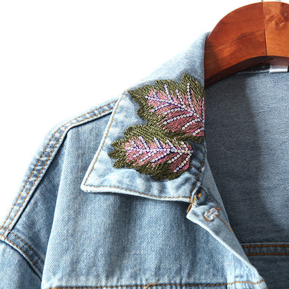 Julie - Denim-Jacke mit Blumenstickereien und Pailletten