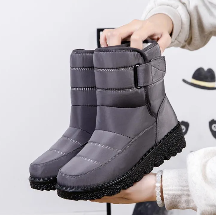 ArcticGrip - Wasserdichte Schneestiefel für Damen