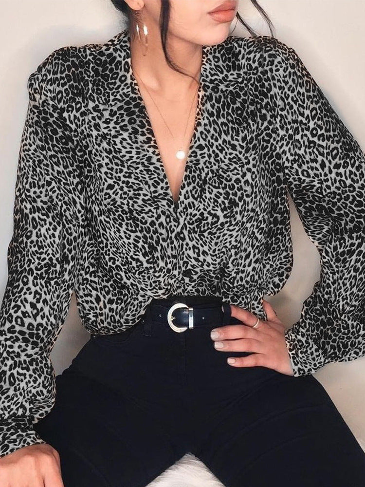 LEONA- Bluse mit Leopardenmuster