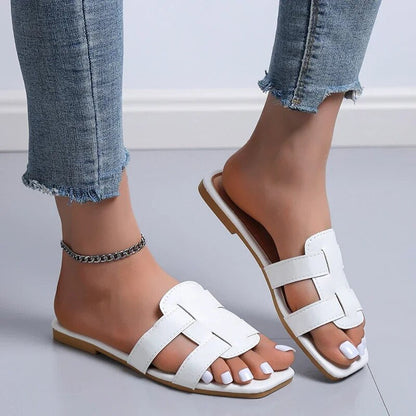 Salvia - Flache Sandalen mit flexiblen Sohlen für Frauen