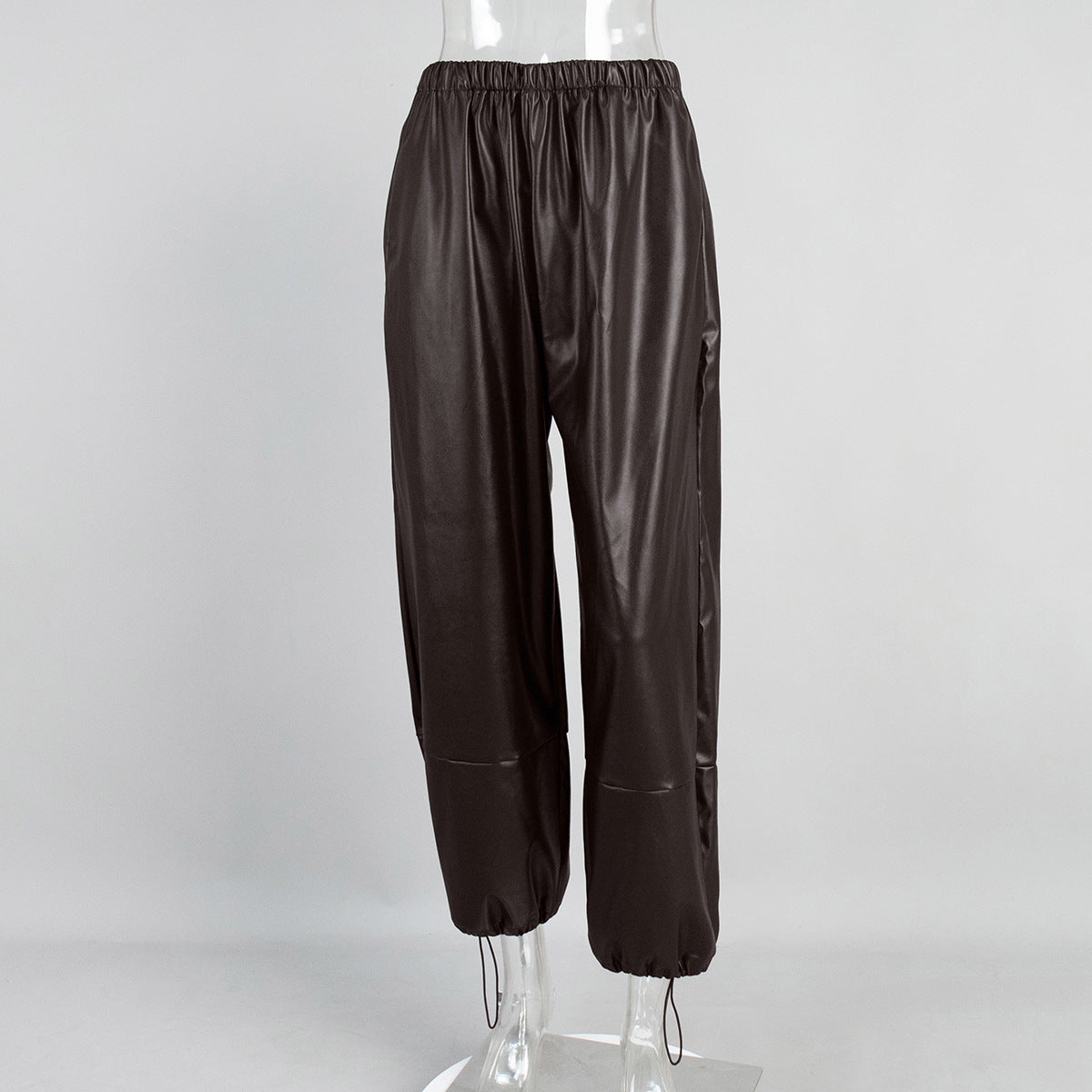 Damenhose mit Ledereffekt und Schnürsaum - Eirenne