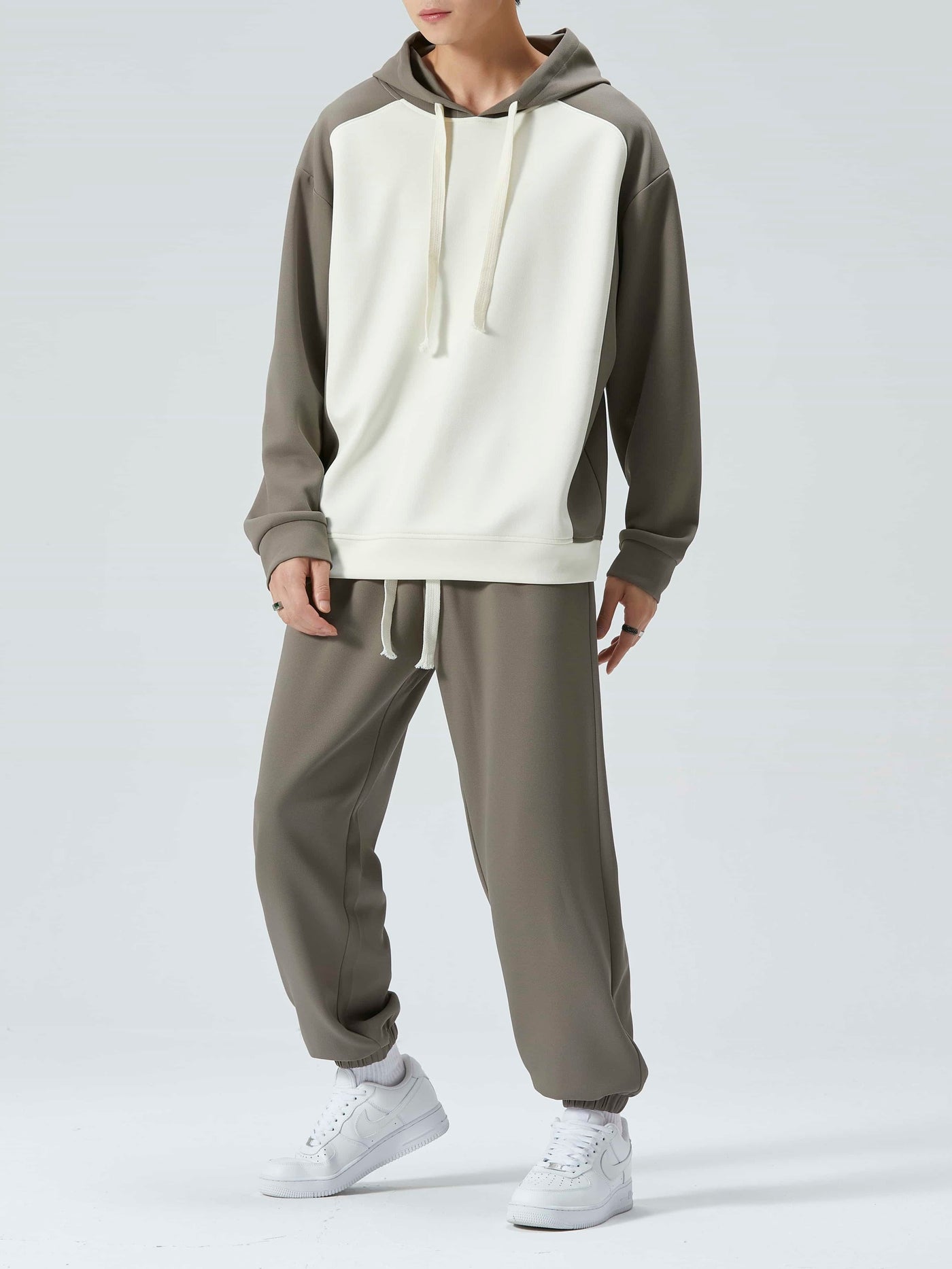 Herren-Sport-Set mit Sweatshirt und Hose - Kaelen