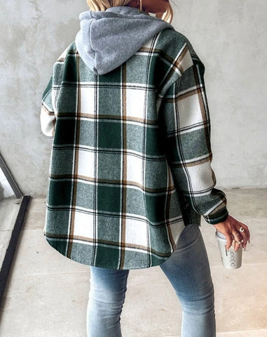 Sara – Kuscheliger Kapuzenpulli für Stil und Komfort