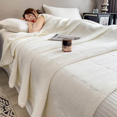 Gestreifte Baumwoll-Musselin-Bettdecke